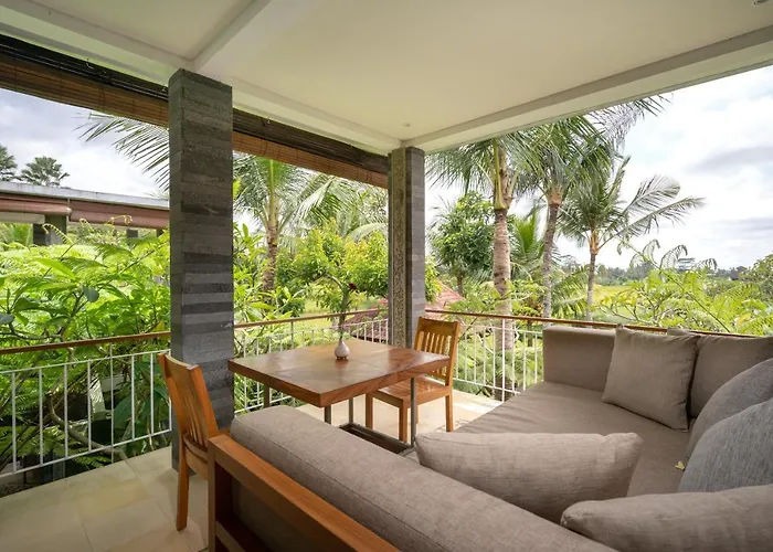 Villa Prabhu *