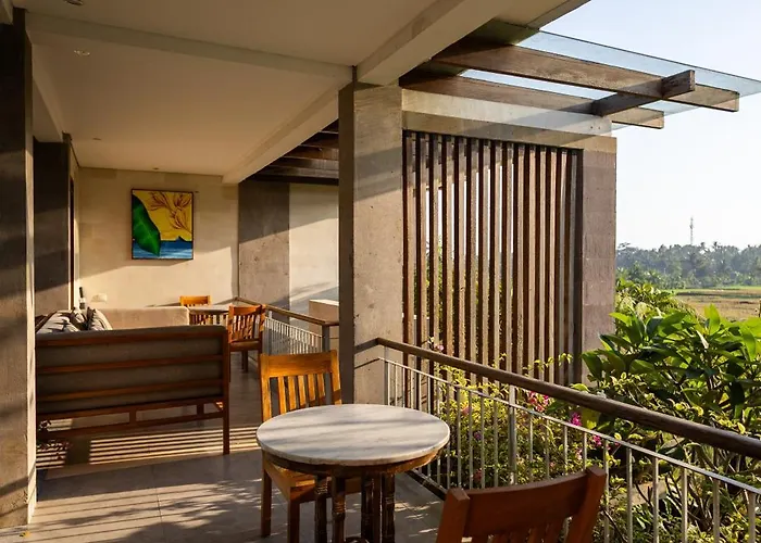 Villa Prabhu
